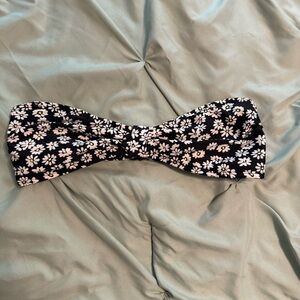 Forever 21 Black and White Floral Bikini Top